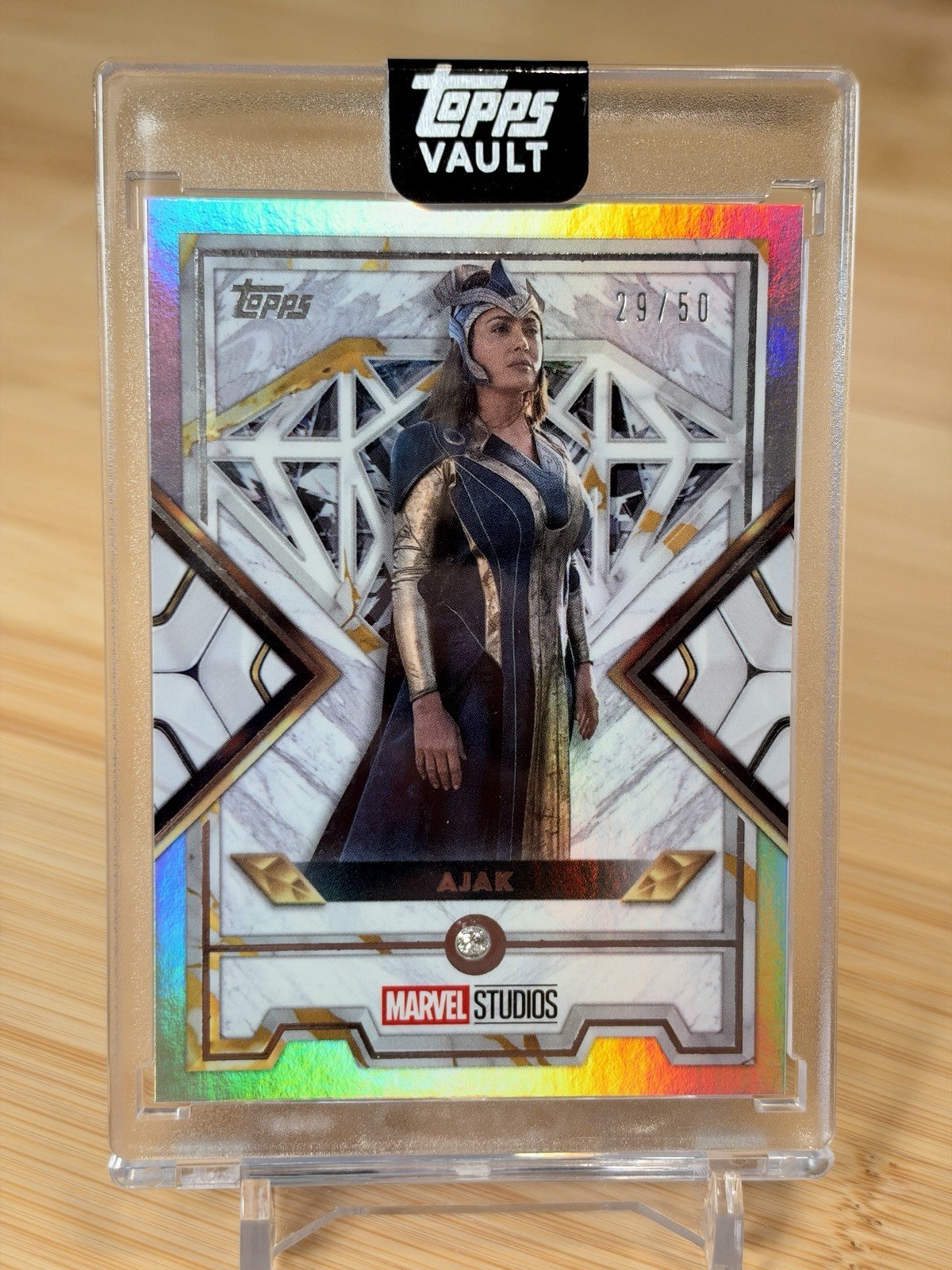 2026 Topps Vault Marvel Studios AJAK Salma Hayek Platinum Diamond /50 Relic SP 2026 Topps Vault Marvel Studios AJAK Salma Hayek Platinum Diamond /50 Relic SP
