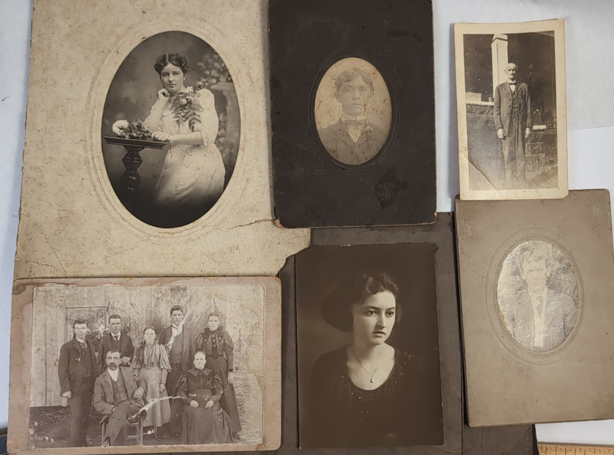 Lot of 6: Antique 1910-1930's photos ,Families, Portraits, Keepsakes 3X4 AB Lot of 6: Antique 1910-1930's photos ,Families, Portraits, Keepsakes 3X4 AB