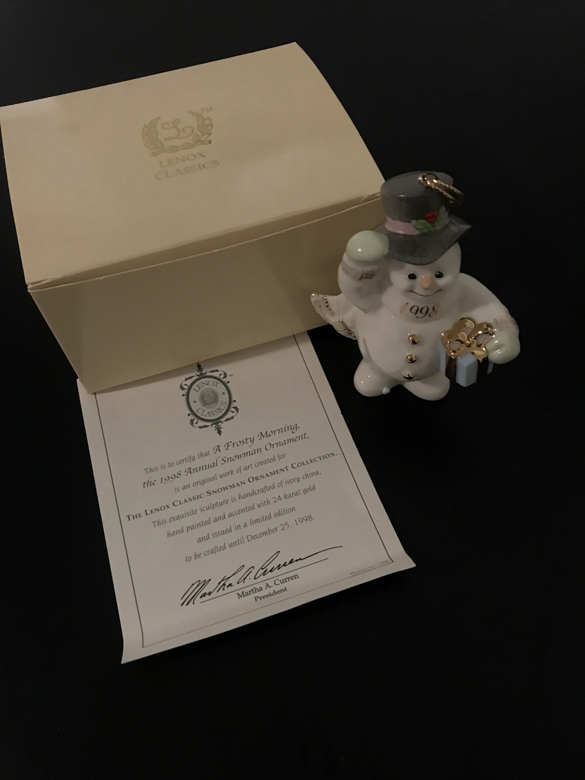 Lenox 1998 Annual Snowman Ornament Collection. Hand painted Accented w/ 24k Gold Lenox 1998 Annual Snowman Ornament Collection. Hand painted Accented w/ 24k Gold