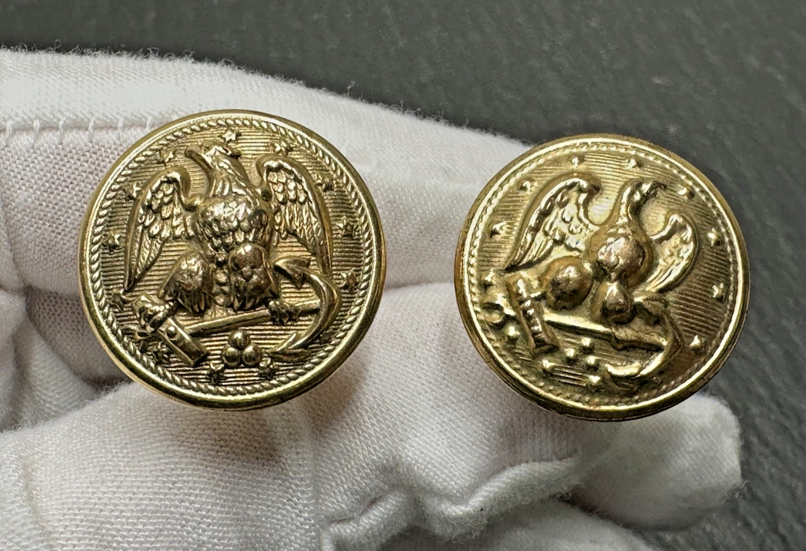 VINTAGE HAND CRAFTED? US NAVY BUTTON CUFFLINKS N496 VINTAGE HAND CRAFTED? US NAVY BUTTON CUFFLINKS N496