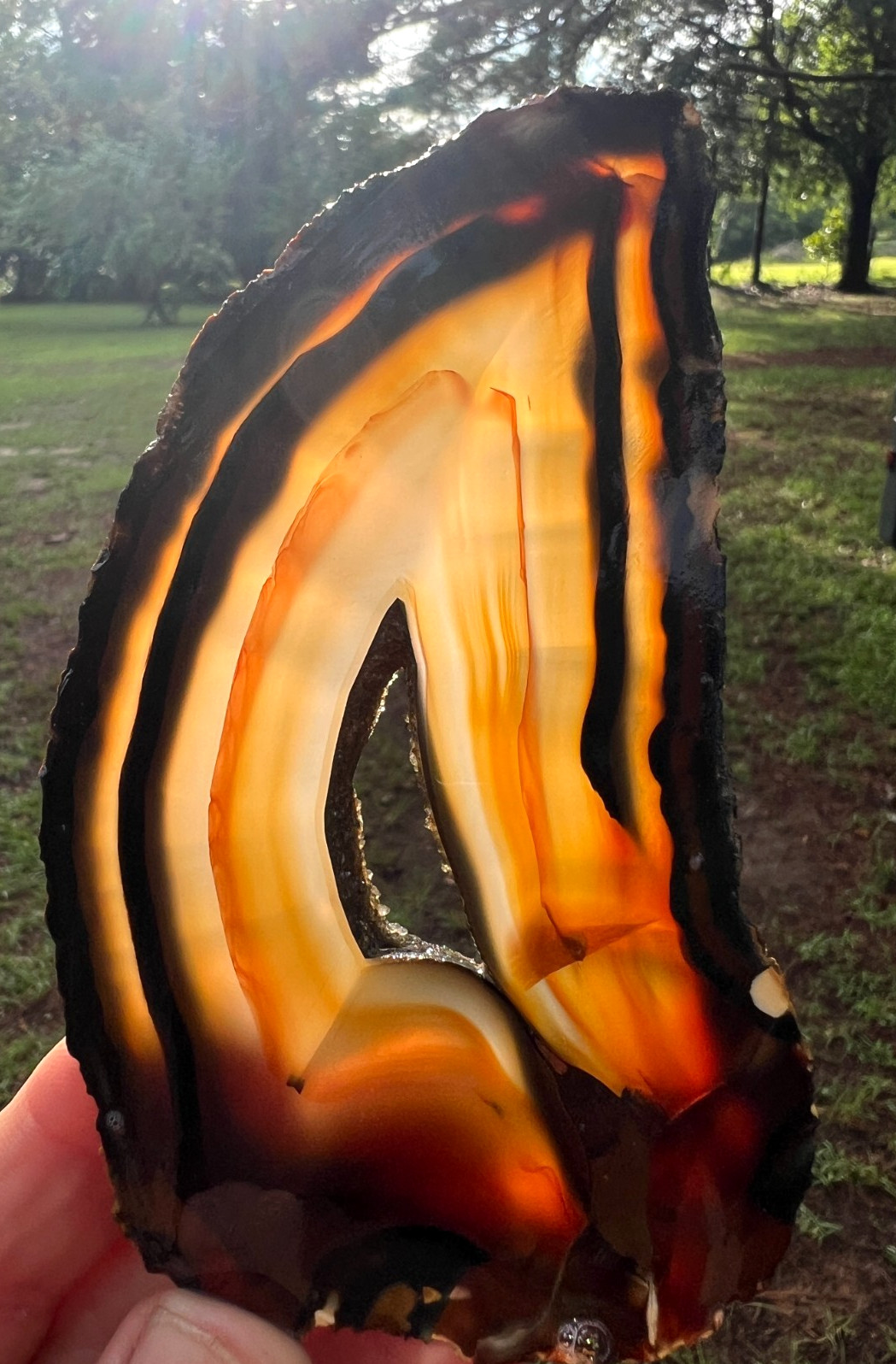 Beautiful Natural Brazilian Orange Agate Slab - Nice Fortification Bands - 138g Beautiful Natural Brazilian Orange Agate Slab - Nice Fortification Bands - 138g