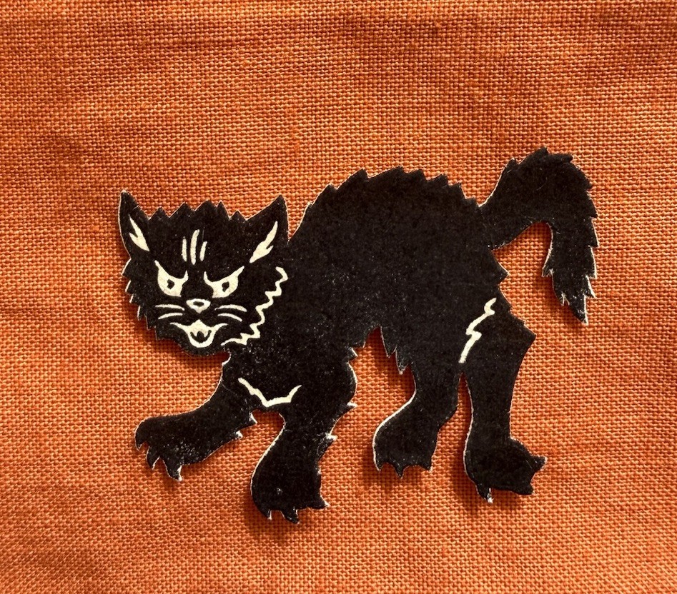 Vintage 1950s Dennison Halloween black cat paper gummed seal sticker Vintage 1950s Dennison Halloween black cat paper gummed seal sticker