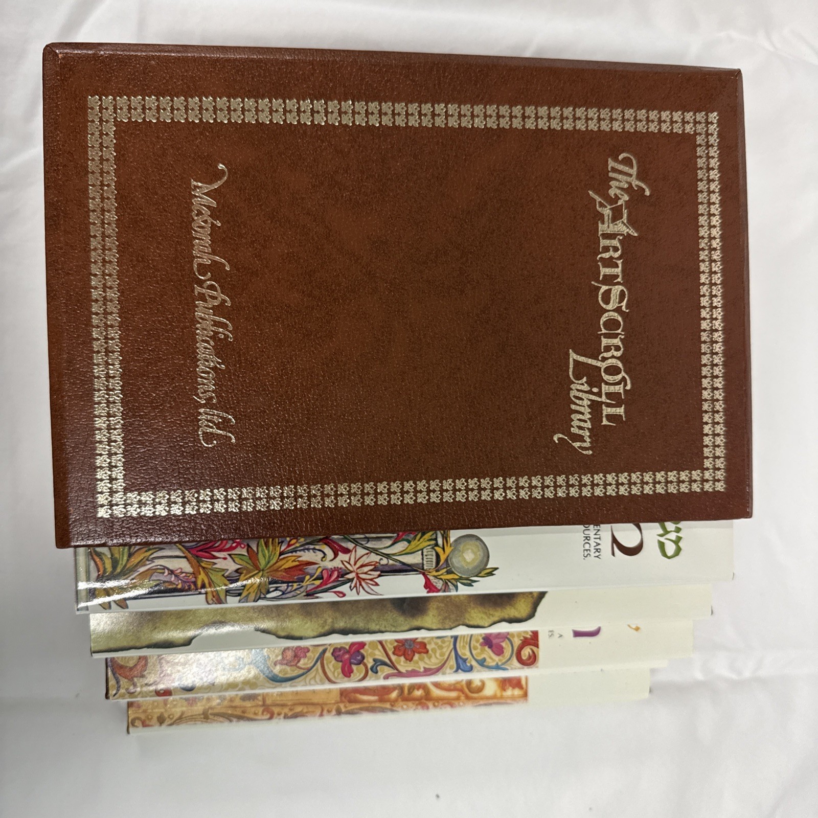 The ArtScroll Library, Tanach Series, 5 Volume Judaica Set in Slipcase The ArtScroll Library, Tanach Series, 5 Volume Judaica Set in Slipcase
