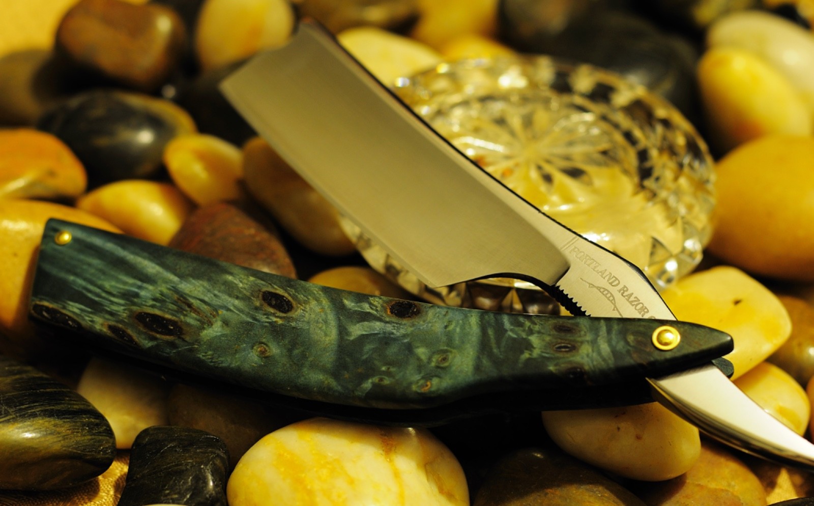 Portland Razor Co Straight Razor: Custom Made With Exotic Wood Scales. Portland Razor Co Straight Razor: Custom Made With Exotic Wood Scales.