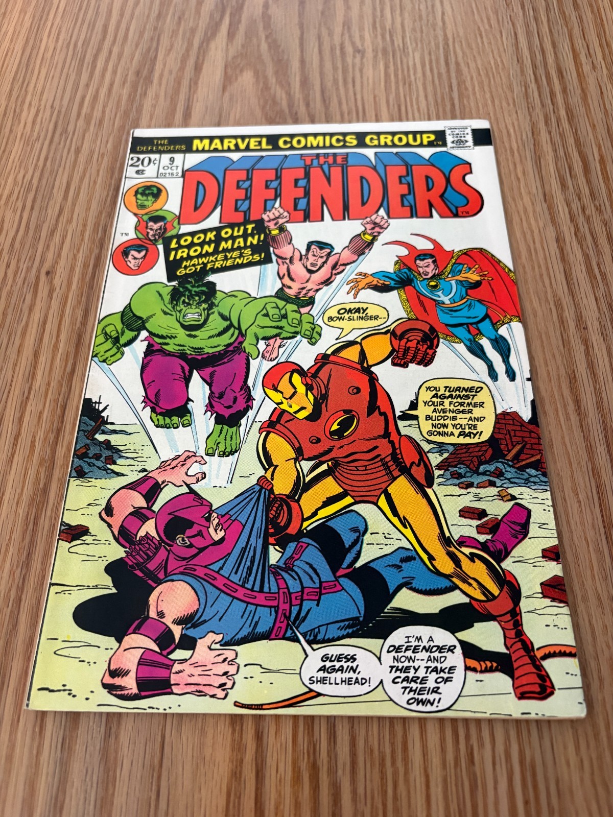 Defenders 9 VF 8.0 High Grade Incredible Hulk Doctor Strange Sub-Mariner Defenders 9 VF 8.0 High Grade Incredible Hulk Doctor Strange Sub-Mariner