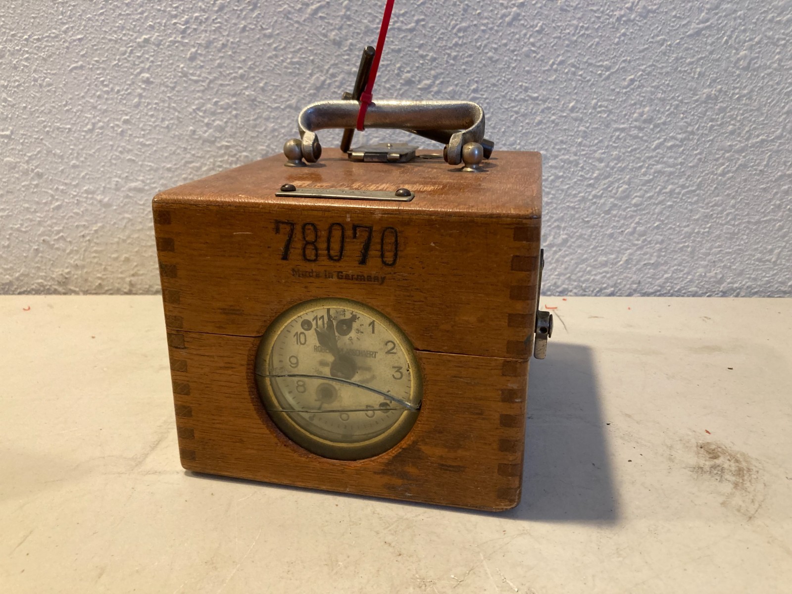 Antique Early Original Plasschaert Mechanical Pigeon Racing Timer Clock Antique Early Original Plasschaert Mechanical Pigeon Racing Timer Clock