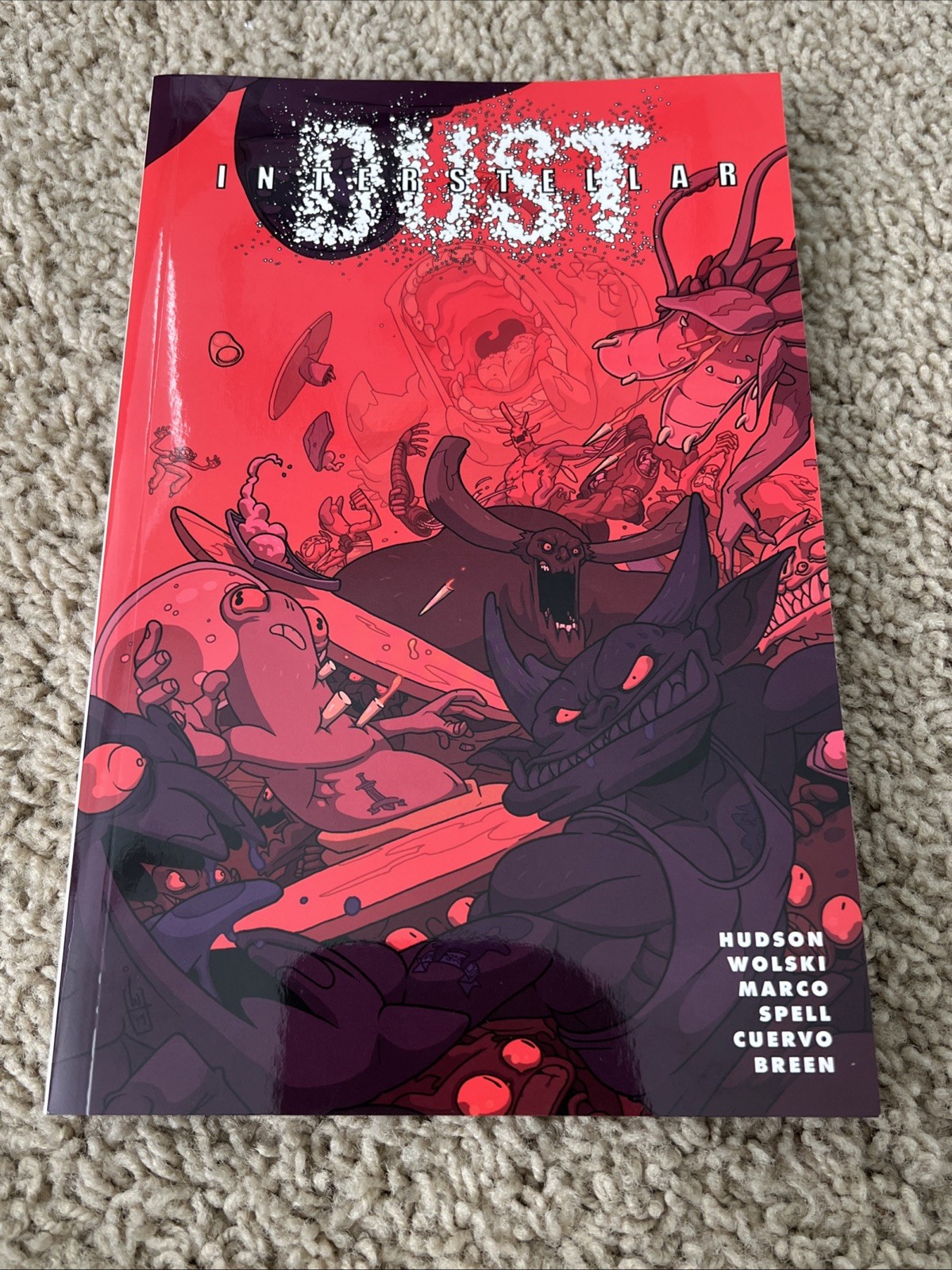 Interstellar Dust Omnibus Volume One. Softcover.