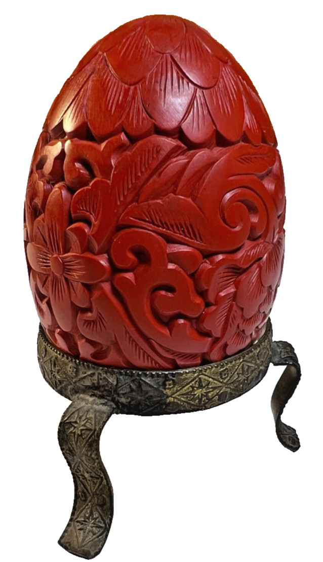 Vintage Chinese Cinnabar Carved Red Lacquer Egg Floral Shou Symbol Metal Stand Vintage Chinese Cinnabar Carved Red Lacquer Egg Floral Shou Symbol Metal Stand
