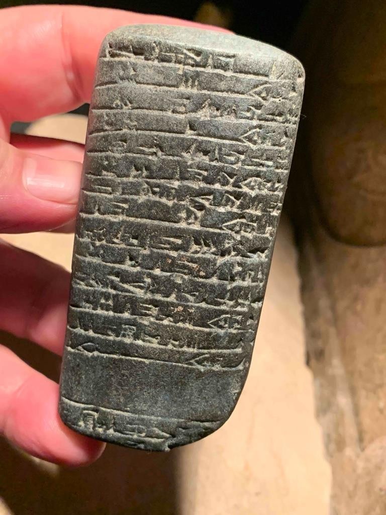 Sumerian / Babylon Cuneiform tablet - Ancient writing Mesopotamia Sumerian / Babylon Cuneiform tablet - Ancient writing Mesopotamia