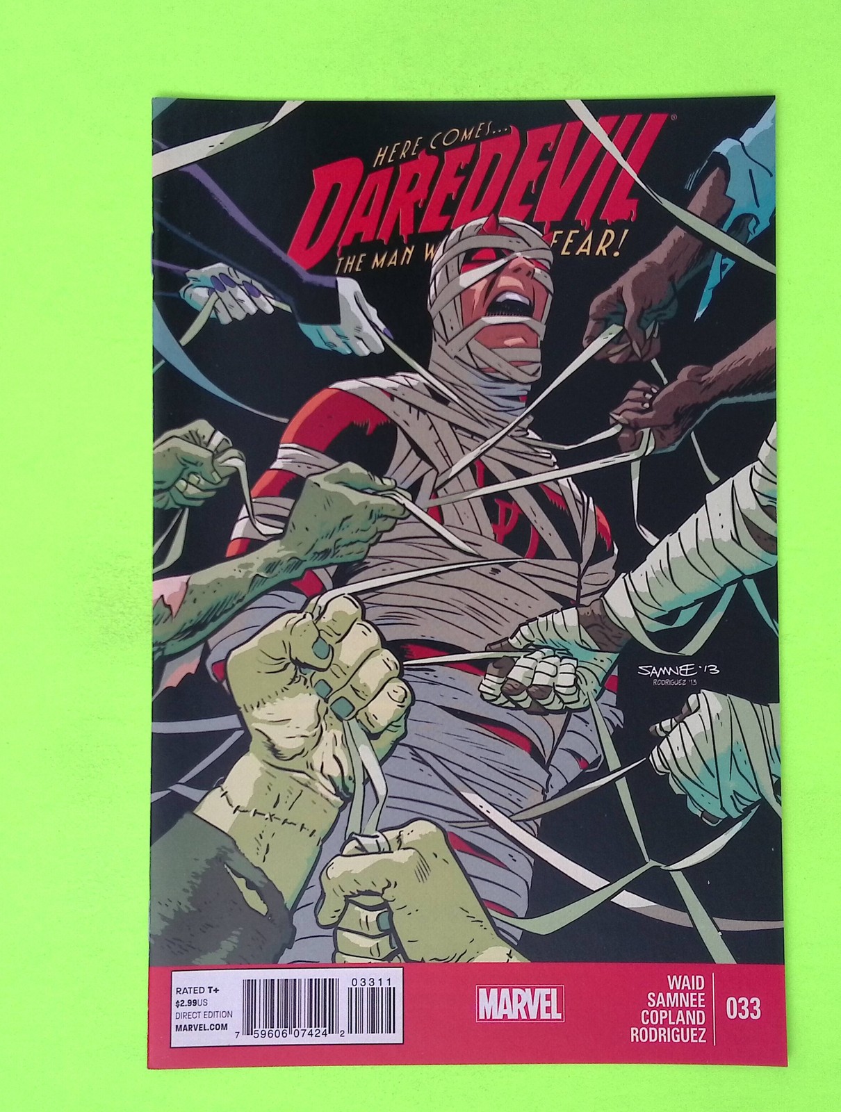 Daredevil #33 Vol. 3 2014 Marvel Comics High Grade Comic Book R39-182 Daredevil #33 Vol. 3 2014 Marvel Comics High Grade Comic Book R39-182