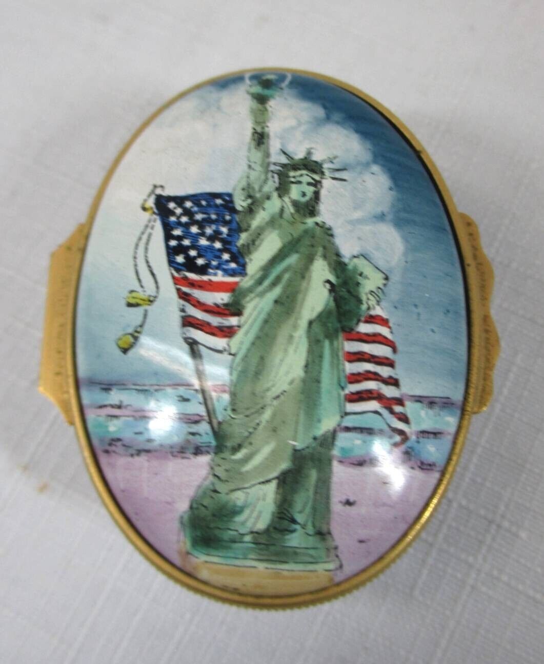 HALCYON DAYS BOX STATUE OF LIBERTY ON LID TWIN TOWERS ON BASE TIFFANY ...
