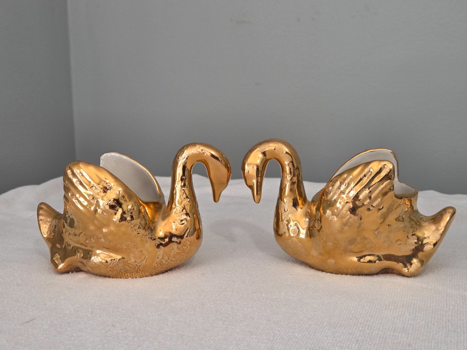 Vintage MCM Holley Ross 22k Gold Swan Planter Set-Distinguished China-Pair-Mint Vintage MCM Holley Ross 22k Gold Swan Planter Set-Distinguished China-Pair-Mint