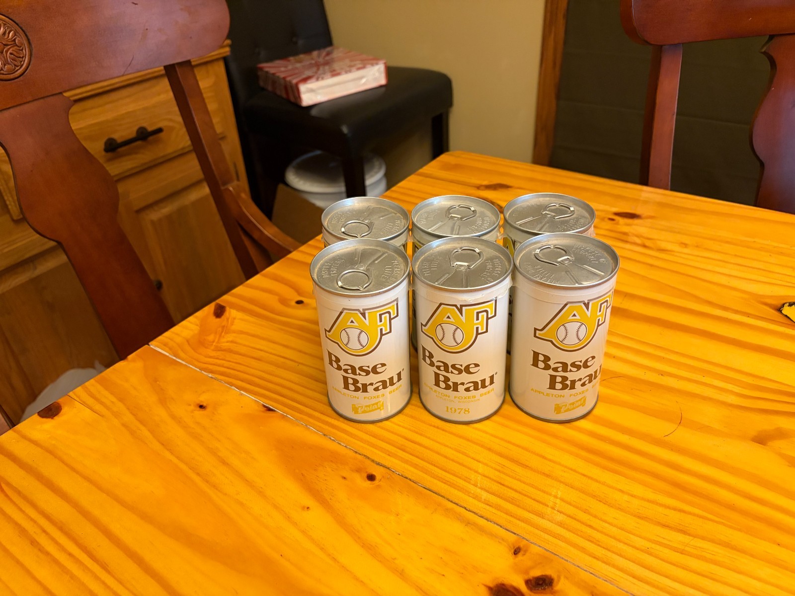 rare 6 pack of mint condition VINTAGE tab cans..never filled rare 6 pack of mint condition VINTAGE tab cans..never filled
