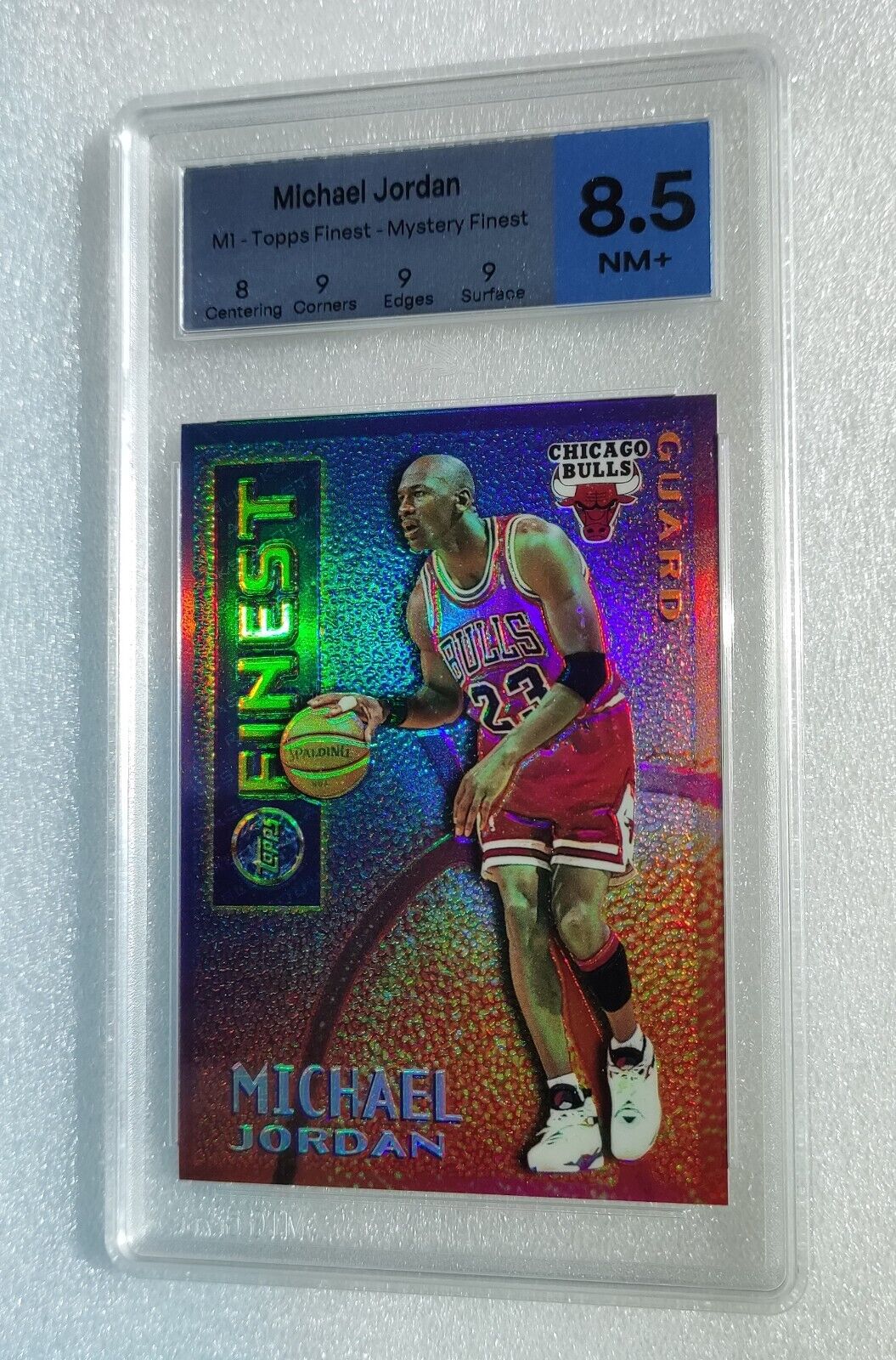 1995-96 Michael Jordan Finest - Mystery Borderless Refractors Gold #M1 MTG 8.5