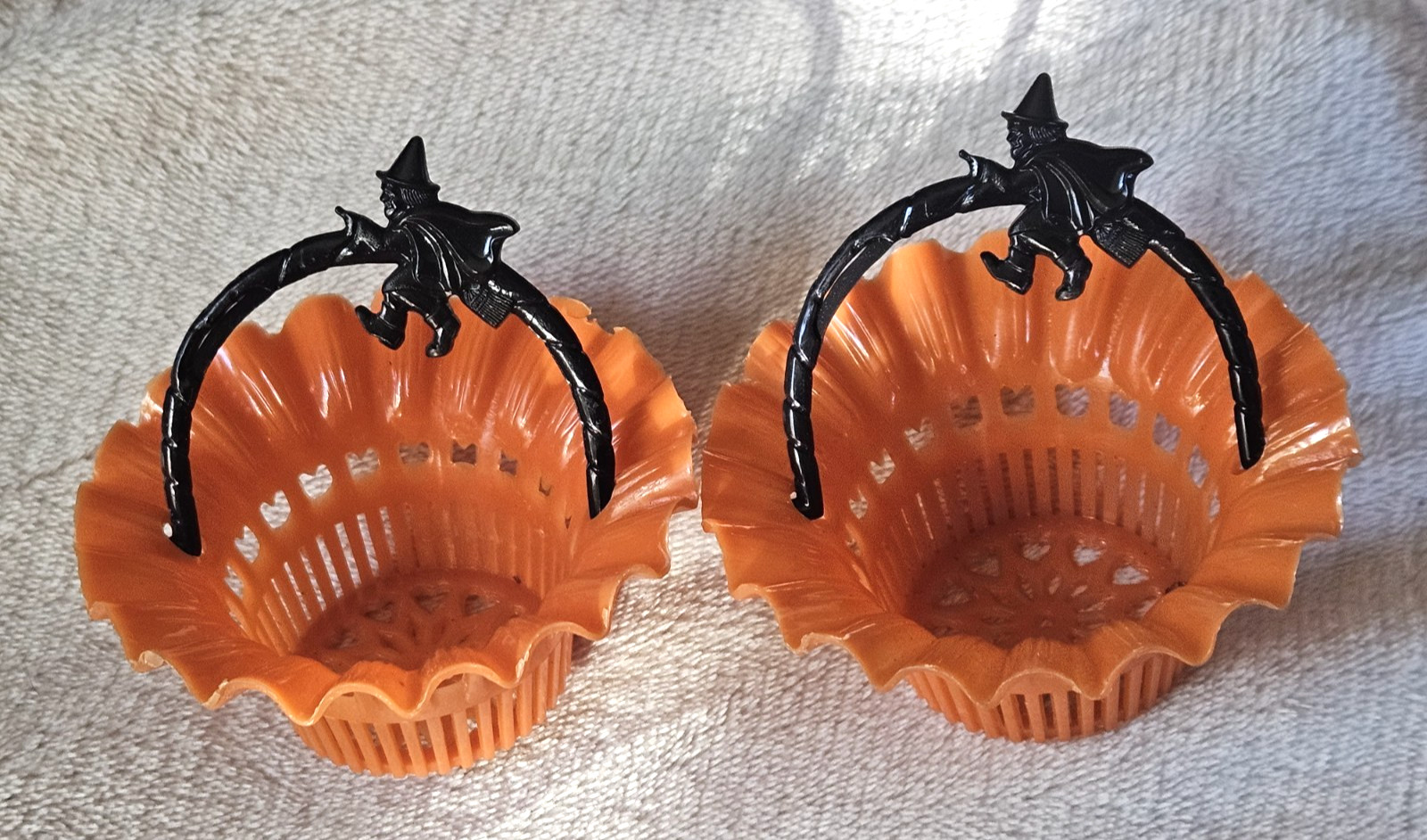 2 Vintage Halloween 50's Best Plastic Orange & Black Witch Candy Nut Cup Baskets 2 Vintage Halloween 50's Best Plastic Orange & Black Witch Candy Nut Cup Baskets