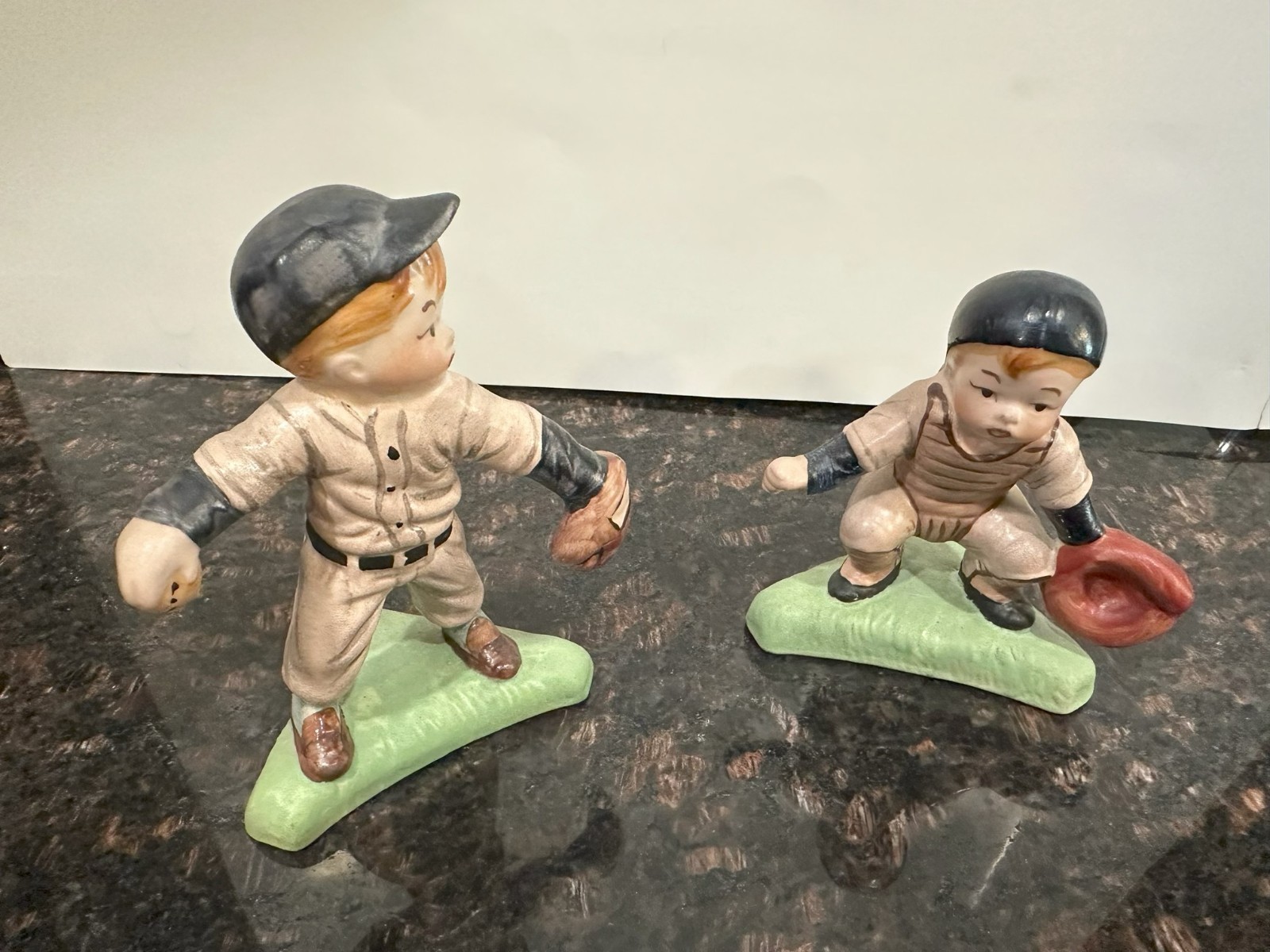 VTG LeftonLike Baseball Boy Figurine Pitcher Catcher Ceramic Limited Ed Set of 2 VTG LeftonLike Baseball Boy Figurine Pitcher Catcher Ceramic Limited Ed Set of 2