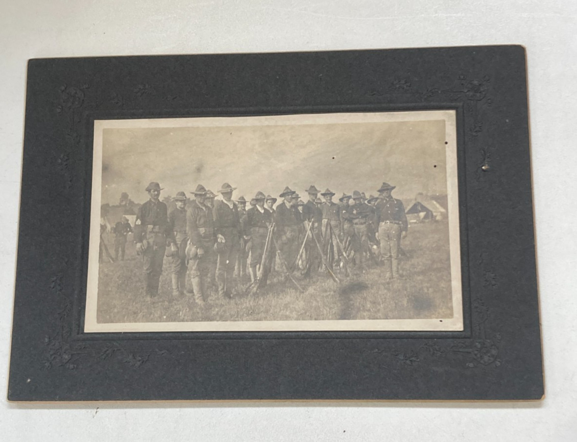 Large Cabinet Card Photograph U.S. Militia 1890s - 1900s Philippines Conflict Large Cabinet Card Photograph U.S. Militia 1890s - 1900s Philippines Conflict