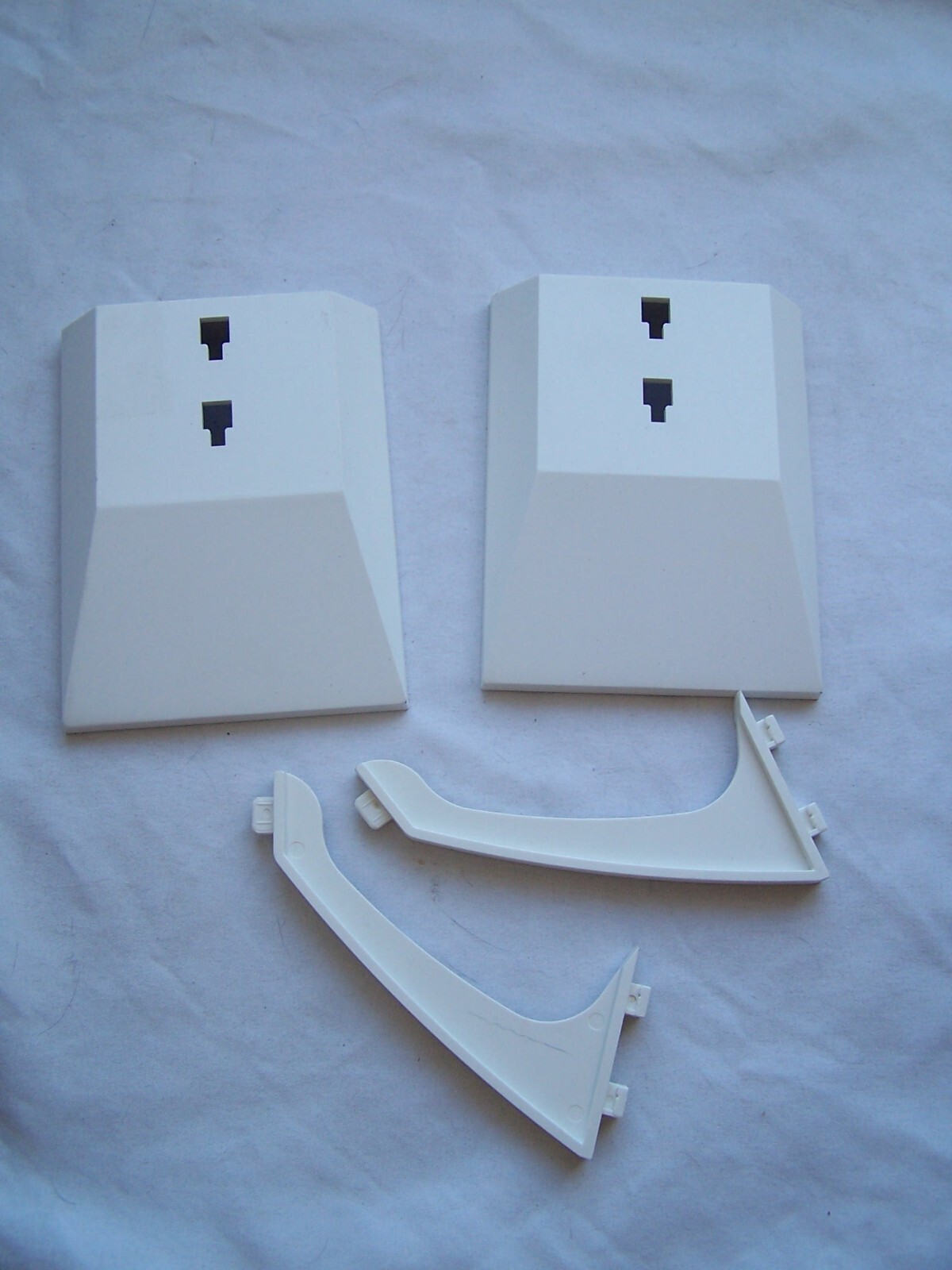 SKYMARKS AIRCRAFT DESK MODEL DISPLAY STANDS LARGE (LOT OF 2) SKYMARKS AIRCRAFT DESK MODEL DISPLAY STANDS LARGE (LOT OF 2)