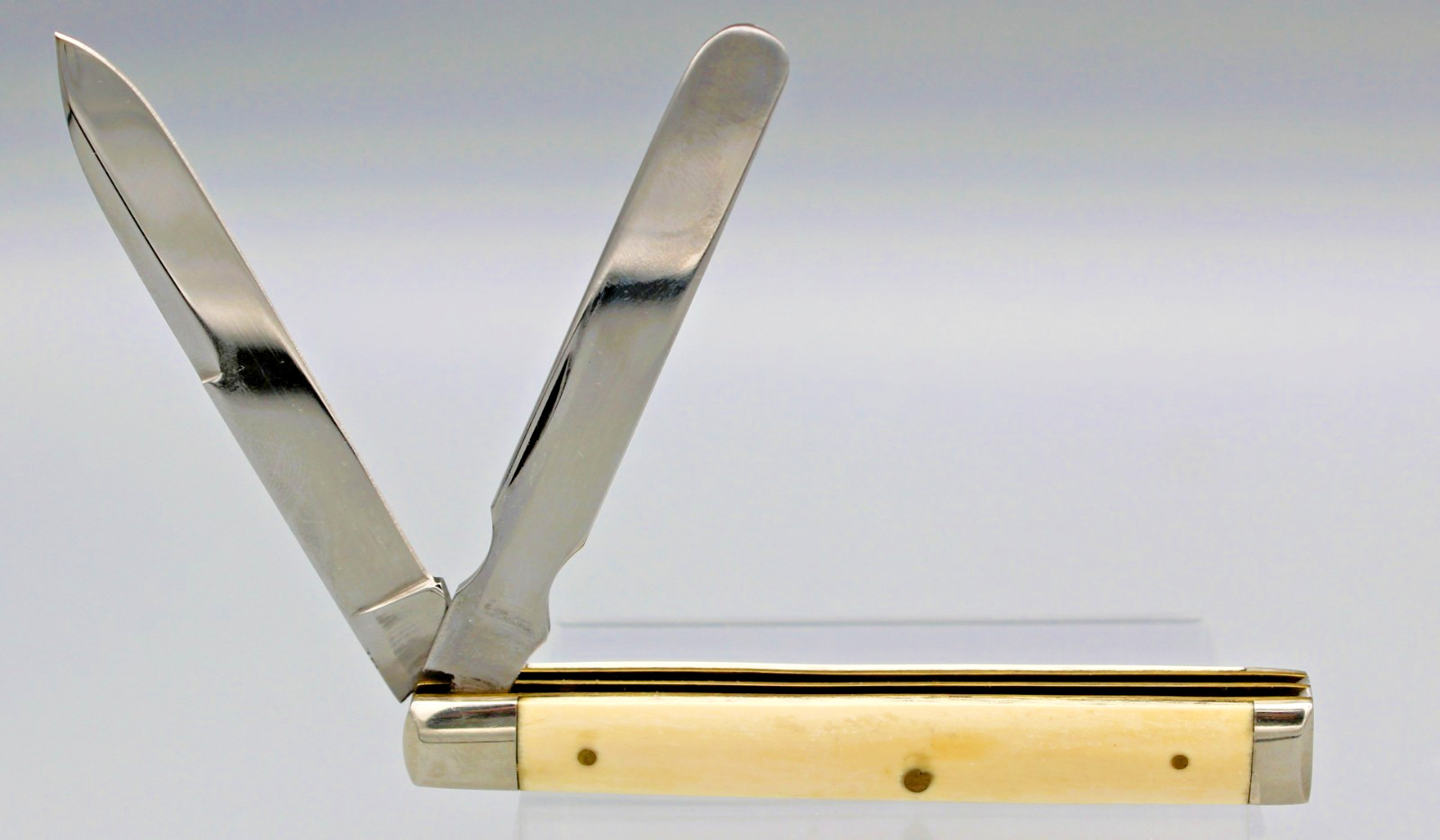 A.G. Russell Doctors Pocket Knife Handle 2 Blade Spear Spatula Slip Joint NM J67 A.G. Russell Doctors Pocket Knife Handle 2 Blade Spear Spatula Slip Joint NM J67