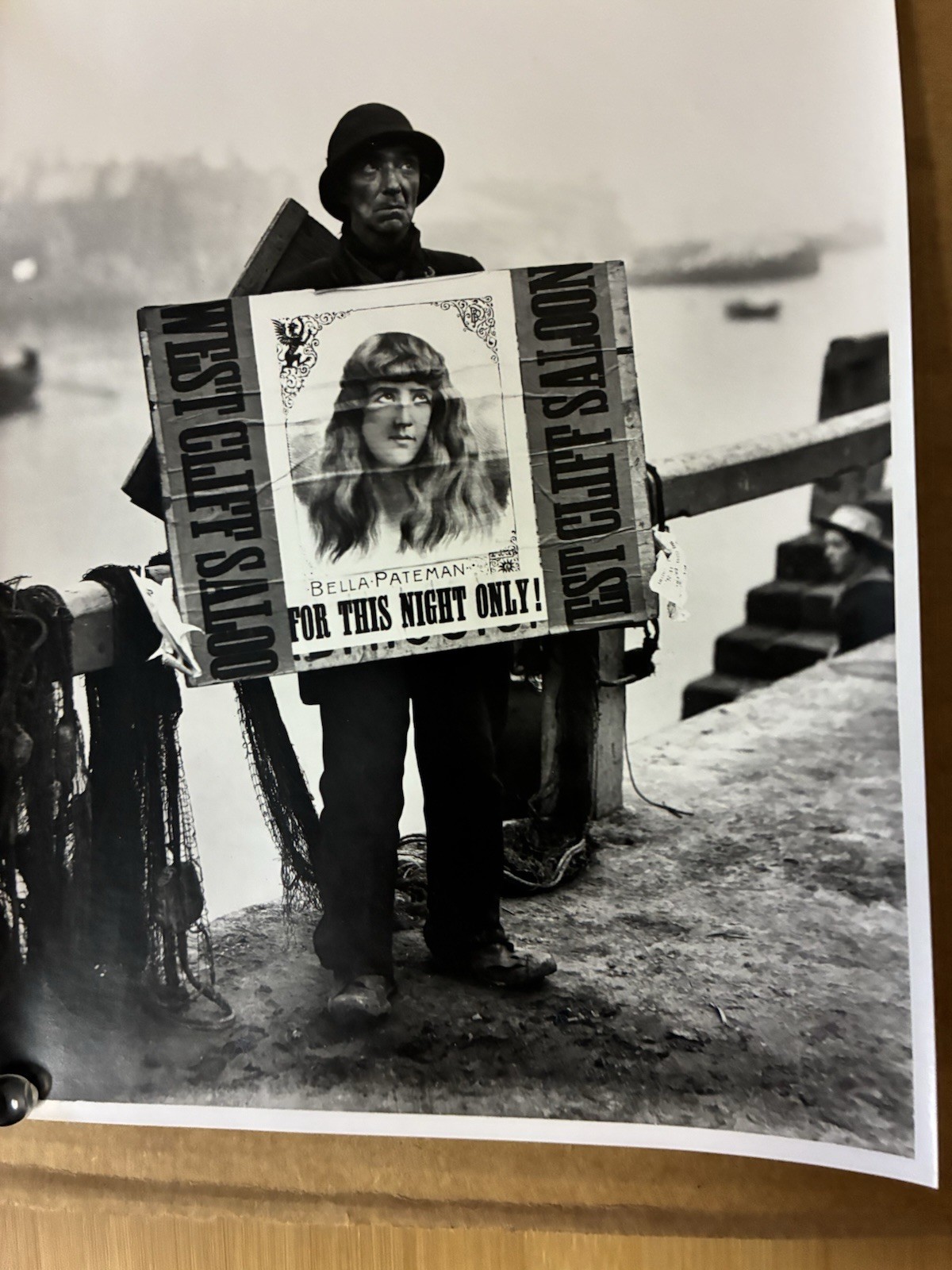 Frank Meadow Sutcliffe Photograph Reproduction – Whitby England Sandwich Board Frank Meadow Sutcliffe Photograph Reproduction – Whitby England Sandwich Board