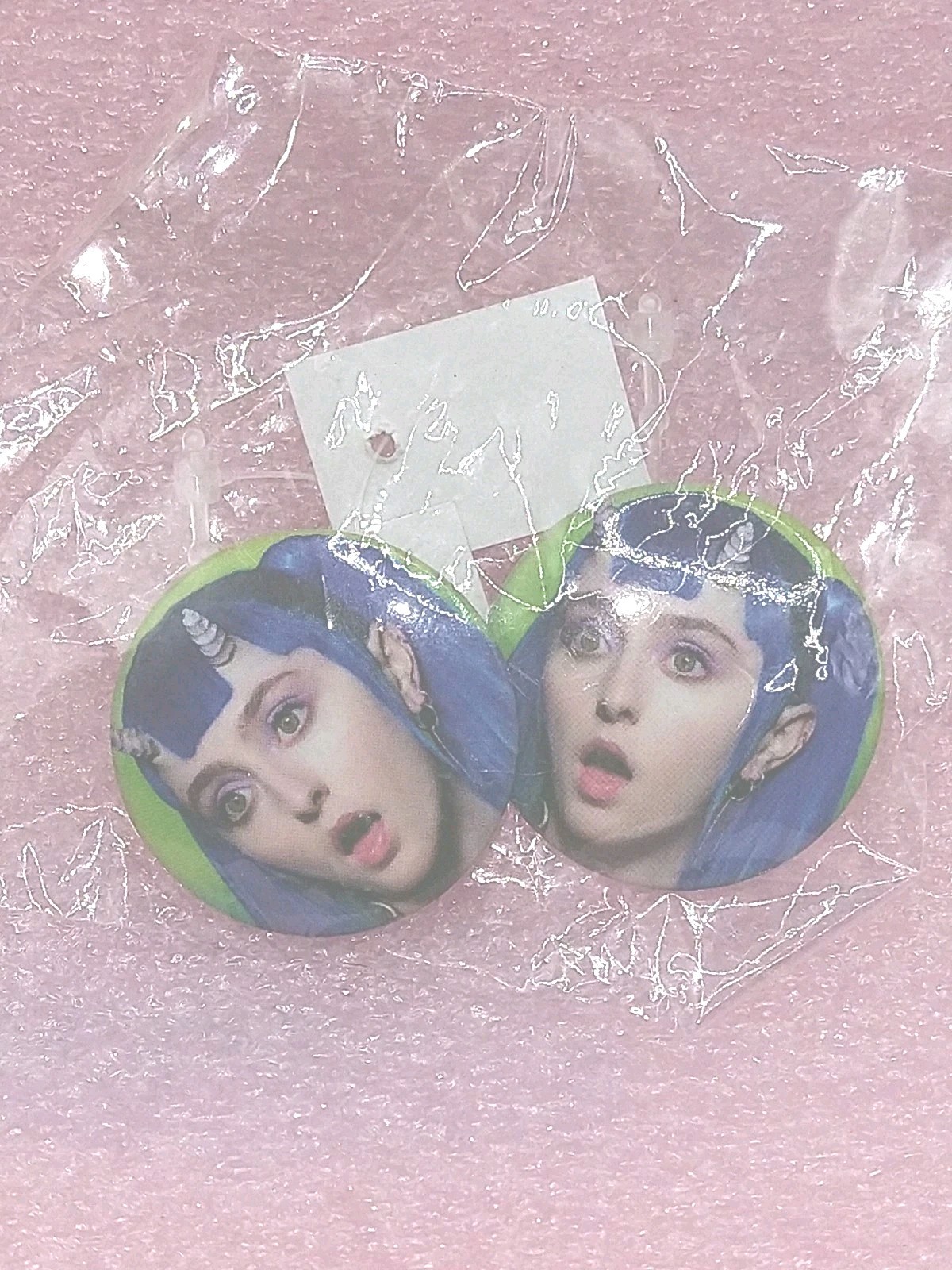 Set Of 2 Ashnikko Button pins Set Of 2 Ashnikko Button pins