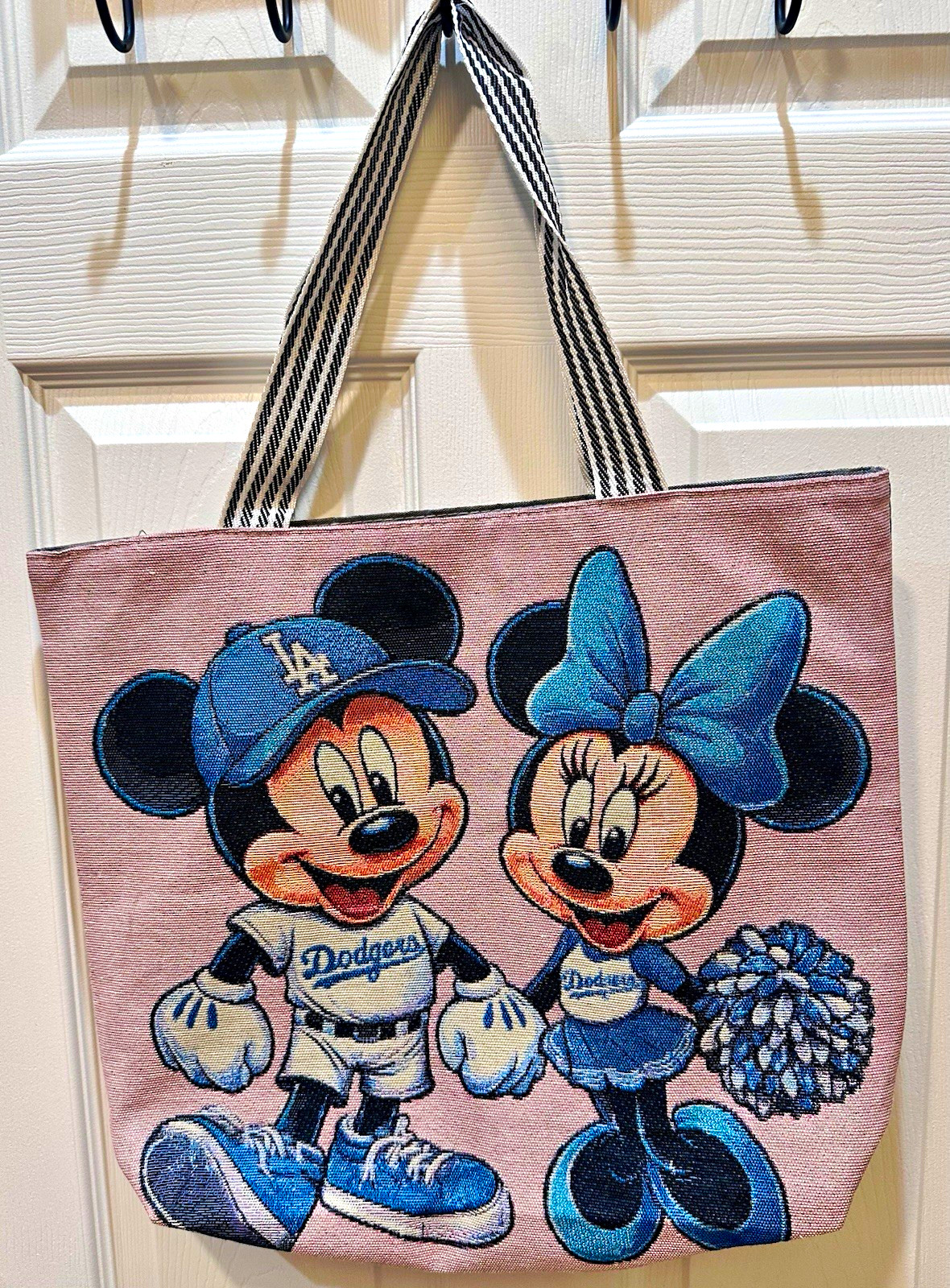 Disney Mickey & Minnie Dodgers Baseball XL Tote Bag Pink Blue Zipper Carryall Disney Mickey & Minnie Dodgers Baseball XL Tote Bag Pink Blue Zipper Carryall