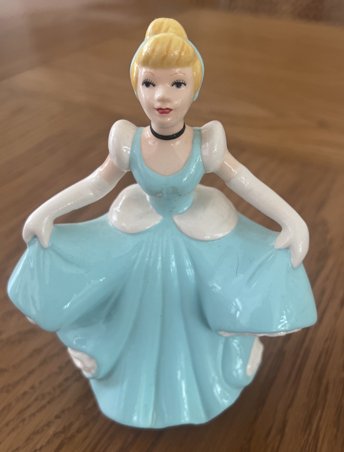 VINTAGE 1990s Cinderella Disney figurine porcelain blue dress 5 1/2" high china VINTAGE 1990s Cinderella Disney figurine porcelain blue dress 5 1/2" high china