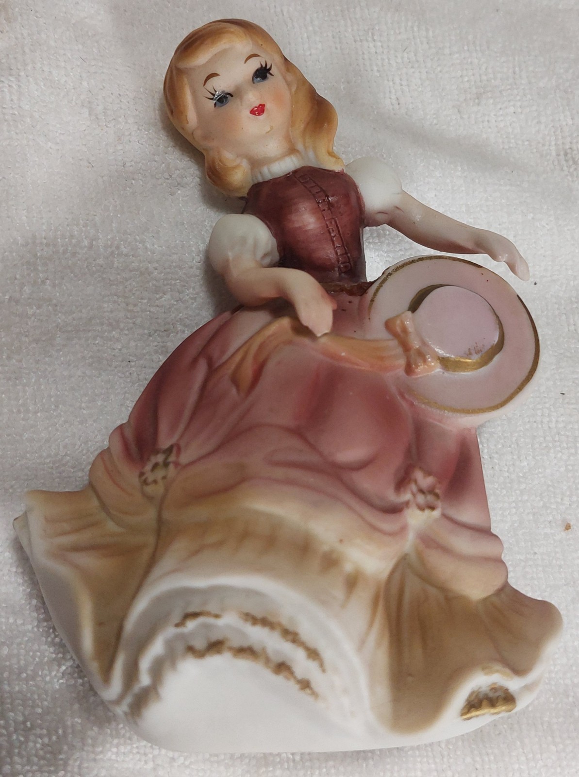 VTG Geo Z Lefton 5080 "Petticoat Girl" Figurine Maroon/Pink VTG Geo Z Lefton 5080 "Petticoat Girl" Figurine Maroon/Pink