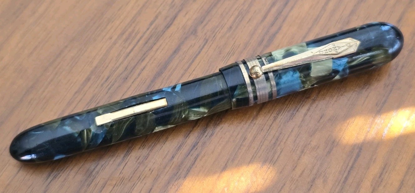 Vintage Diamond Point Fountain Pen, 14k Nib, Lever Fill, Working Vintage Diamond Point Fountain Pen, 14k Nib, Lever Fill, Working