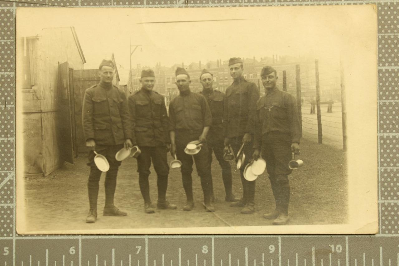WW I In Mess Line HQ Co 3rd Pioneer Inf 1919 Rotterdam Holland Book4S-K WW I In Mess Line HQ Co 3rd Pioneer Inf 1919 Rotterdam Holland Book4S-K