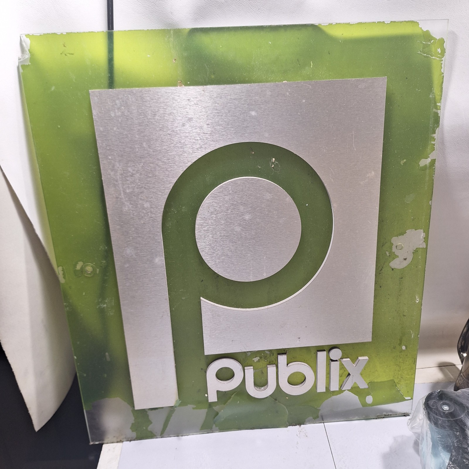 Publix Grocery Store Collectible Advertising billboard Sign plastic green 22x20" Publix Grocery Store Collectible Advertising billboard Sign plastic green 22x20"