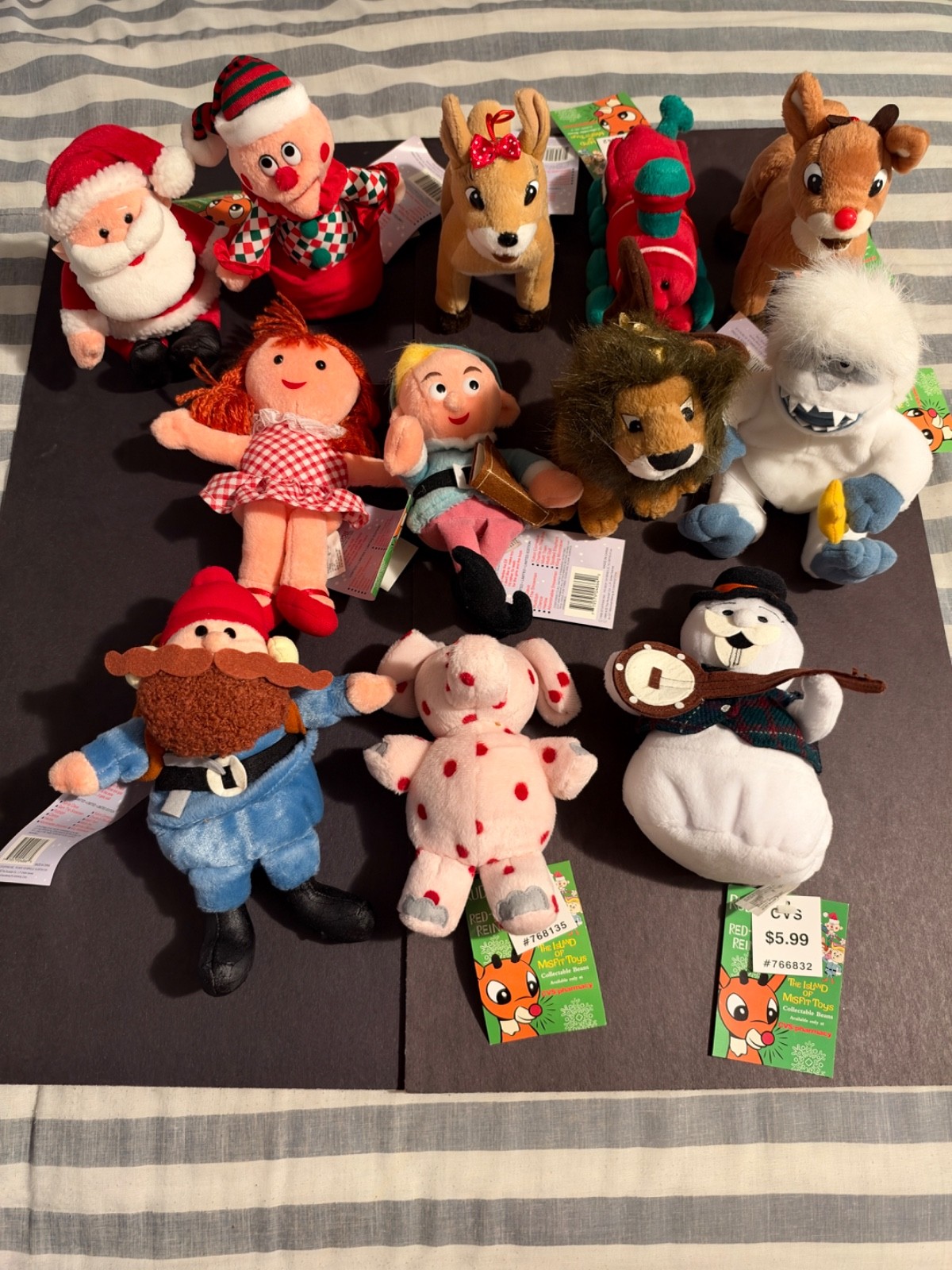 NWT 1998 CVS 12 Rudolph The Red Nosed Reindeer Island Of Misfit Toys Plush Set NWT 1998 CVS 12 Rudolph The Red Nosed Reindeer Island Of Misfit Toys Plush Set