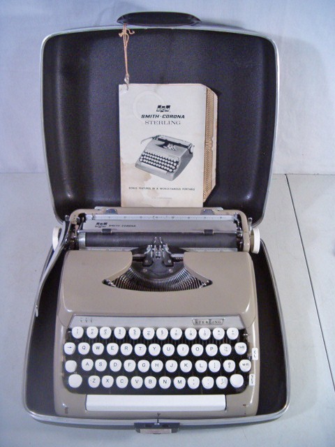 See Video- Very Nice 1963 Smith Corona STERLING Ser#5AX-172269 Manual Typewriter See Video- Very Nice 1963 Smith Corona STERLING Ser#5AX-172269 Manual Typewriter