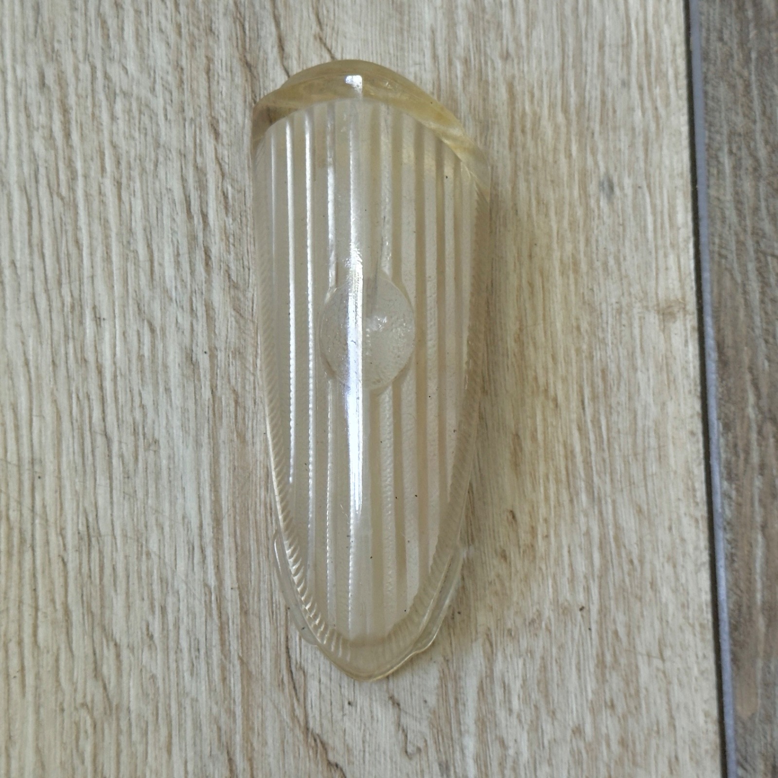 OEM Vintage 1949 Ford Clear Parking Tail Light Lens LL CO 2750 OEM Vintage 1949 Ford Clear Parking Tail Light Lens LL CO 2750