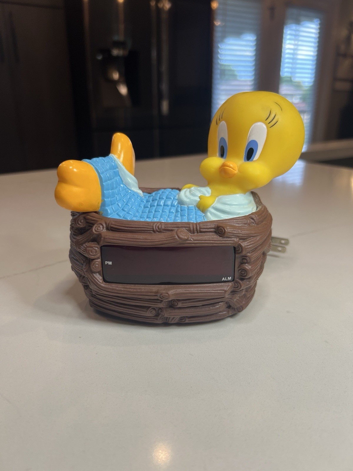 VNTG 1996 Tweety Bird Bed Nest Alarm Clock Westclox Model 32402 TESTED | WORKING VNTG 1996 Tweety Bird Bed Nest Alarm Clock Westclox Model 32402 TESTED | WORKING
