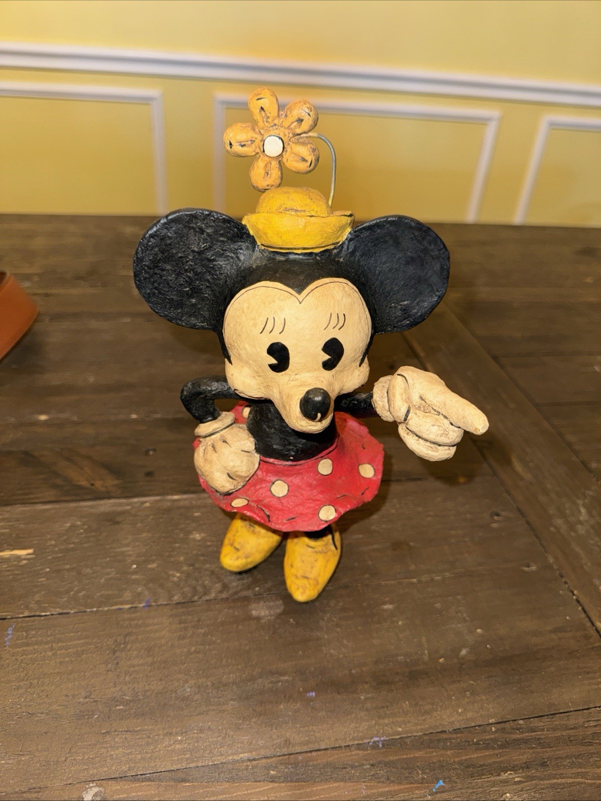 Minnie Mouse Collectable