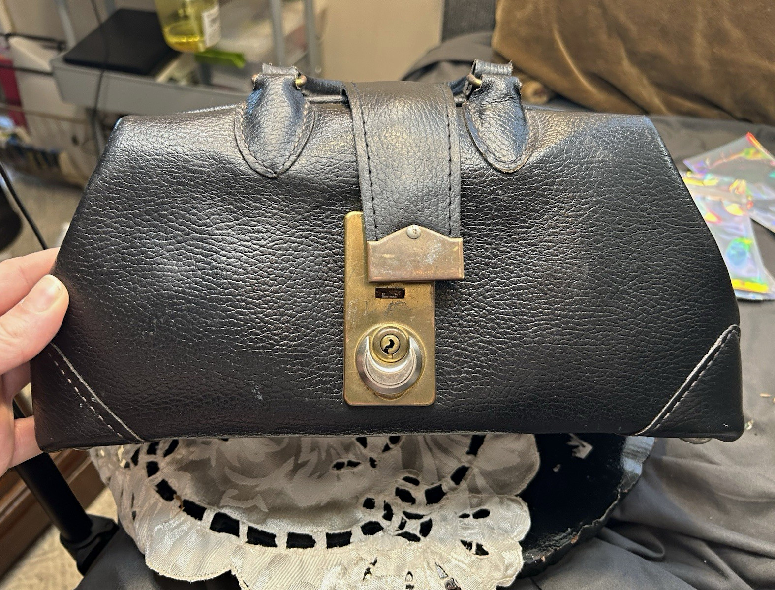 Vintage McCoy Genuine Leather Medical Doctor Bag Case 25212-M Surgical Vintage McCoy Genuine Leather Medical Doctor Bag Case 25212-M Surgical