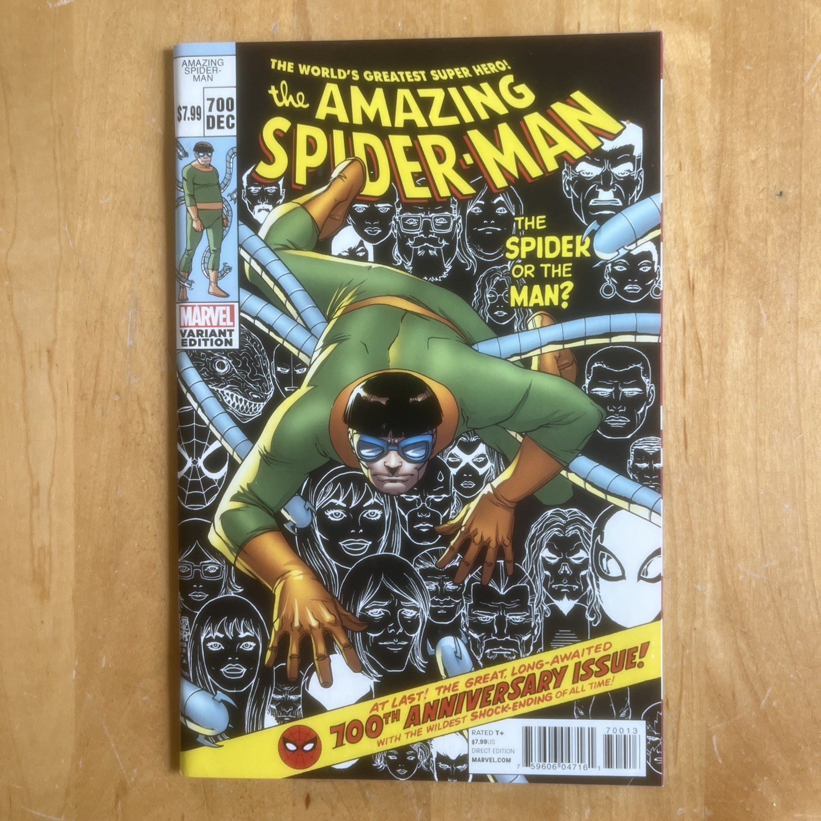 AMAZING SPIDER-MAN #700 (2013) CAMUNCOLI VARIANT 1ST SUPERIOR SPIDER-MAN