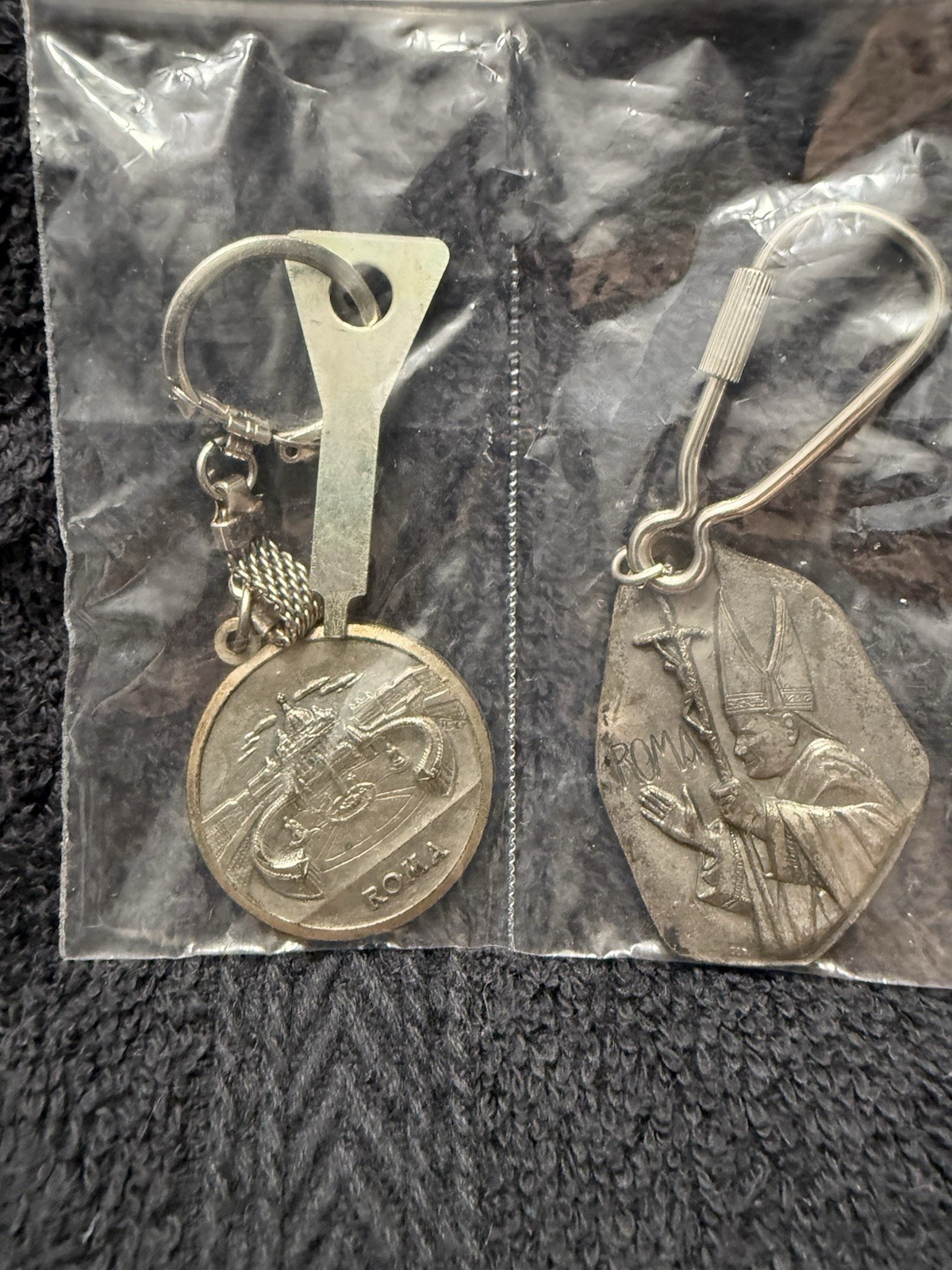 Vintage Pope John Paul II Vatican Roma Italy Keychain Lot Of 2 Catholic Souvenir