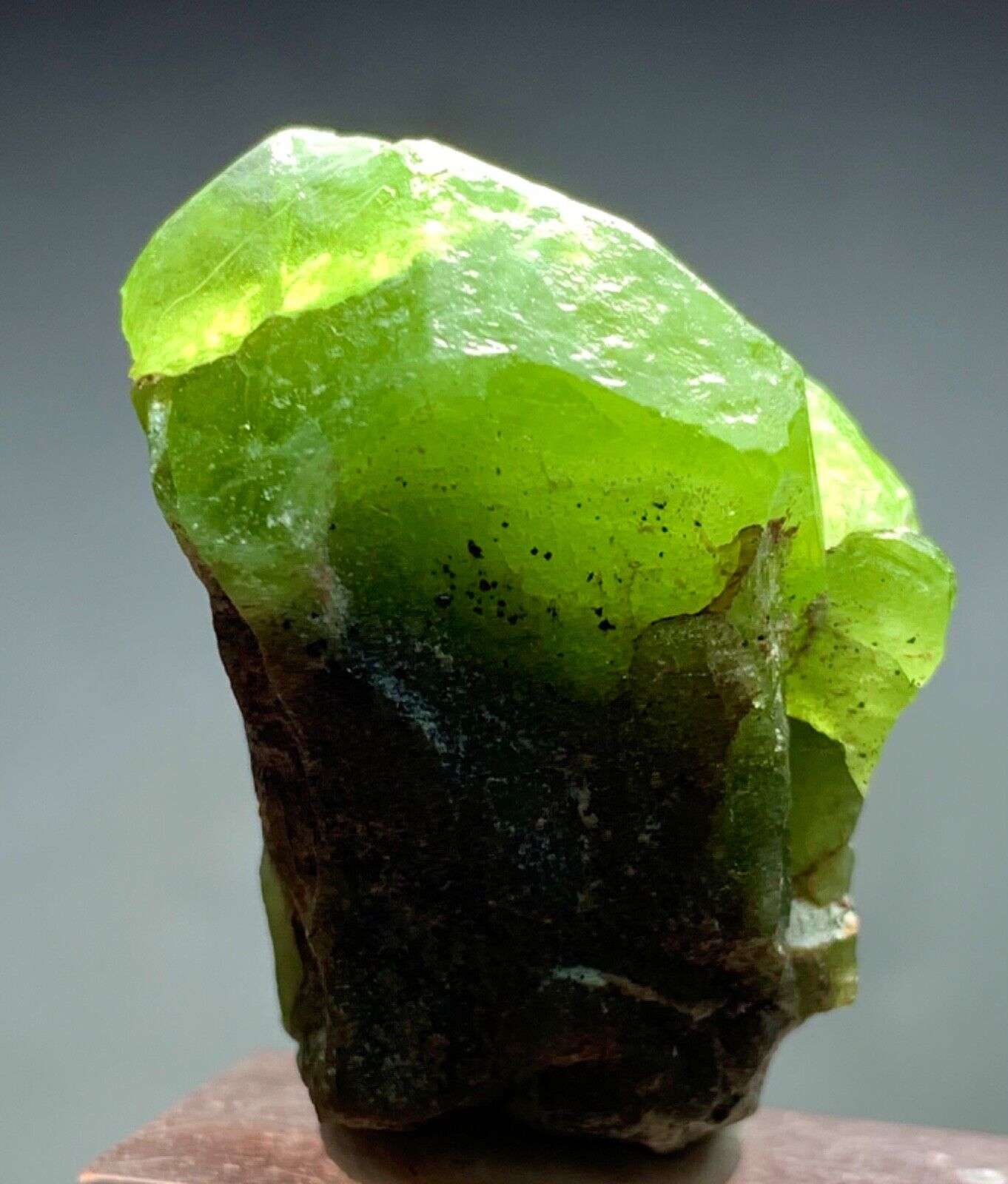 120 Carat Top Quality Peridot Crystal Specimen From Sapat Mine Pakistan