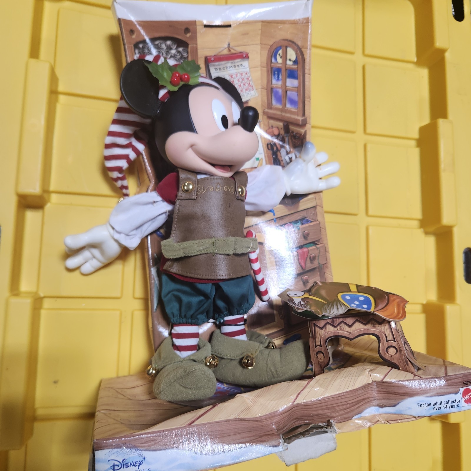 NEW 2001 Mattel Disney Santa's Little Helper Mickey Mouse Doll Xmas H50 NEW 2001 Mattel Disney Santa's Little Helper Mickey Mouse Doll Xmas H50
