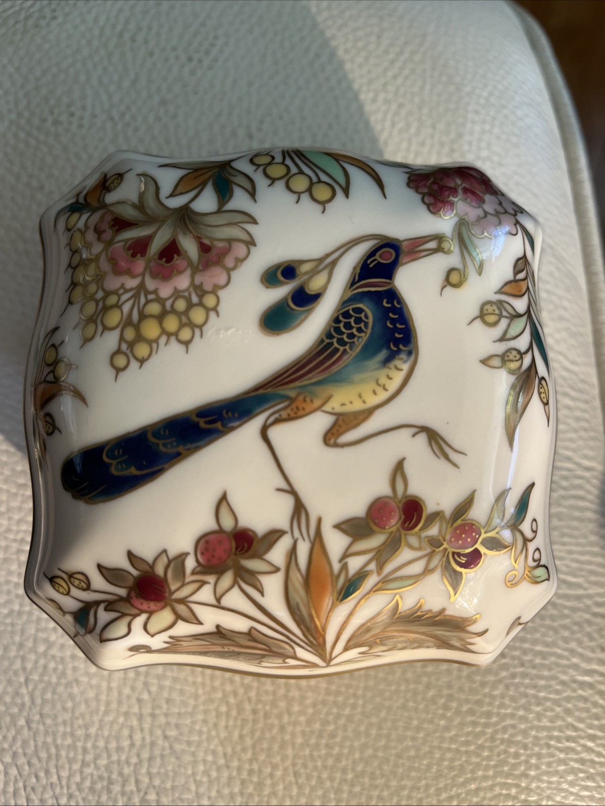 "Zsolnay Pecs" Hungary Porcelain Trinket Box Artist Signed Phoenix Bird 3”x4” "Zsolnay Pecs" Hungary Porcelain Trinket Box Artist Signed Phoenix Bird 3”x4”