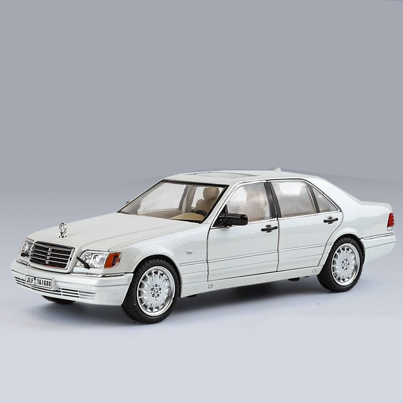 1:24 Scale SEL Alloy Car Model-Diecast Classic with Sound & Light For Collectors