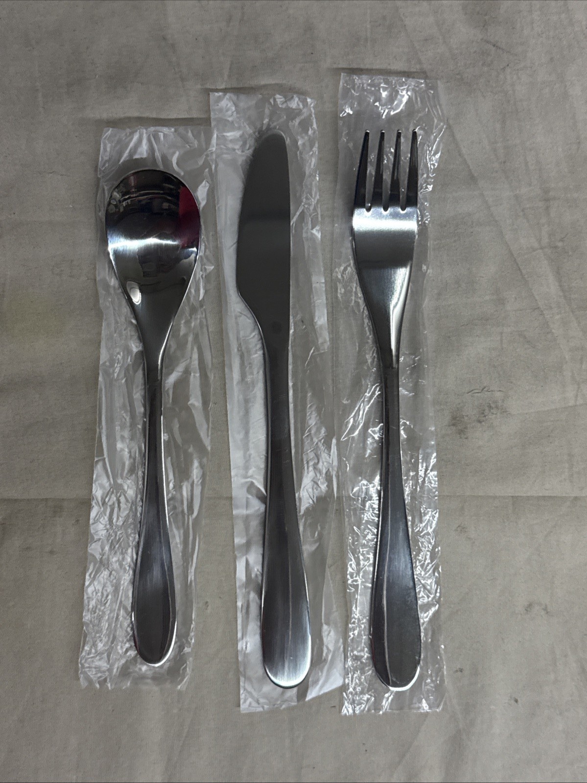 American Airlines Stainless Cutlery, 3-Piece Silverware - NEW American Airlines Stainless Cutlery, 3-Piece Silverware - NEW