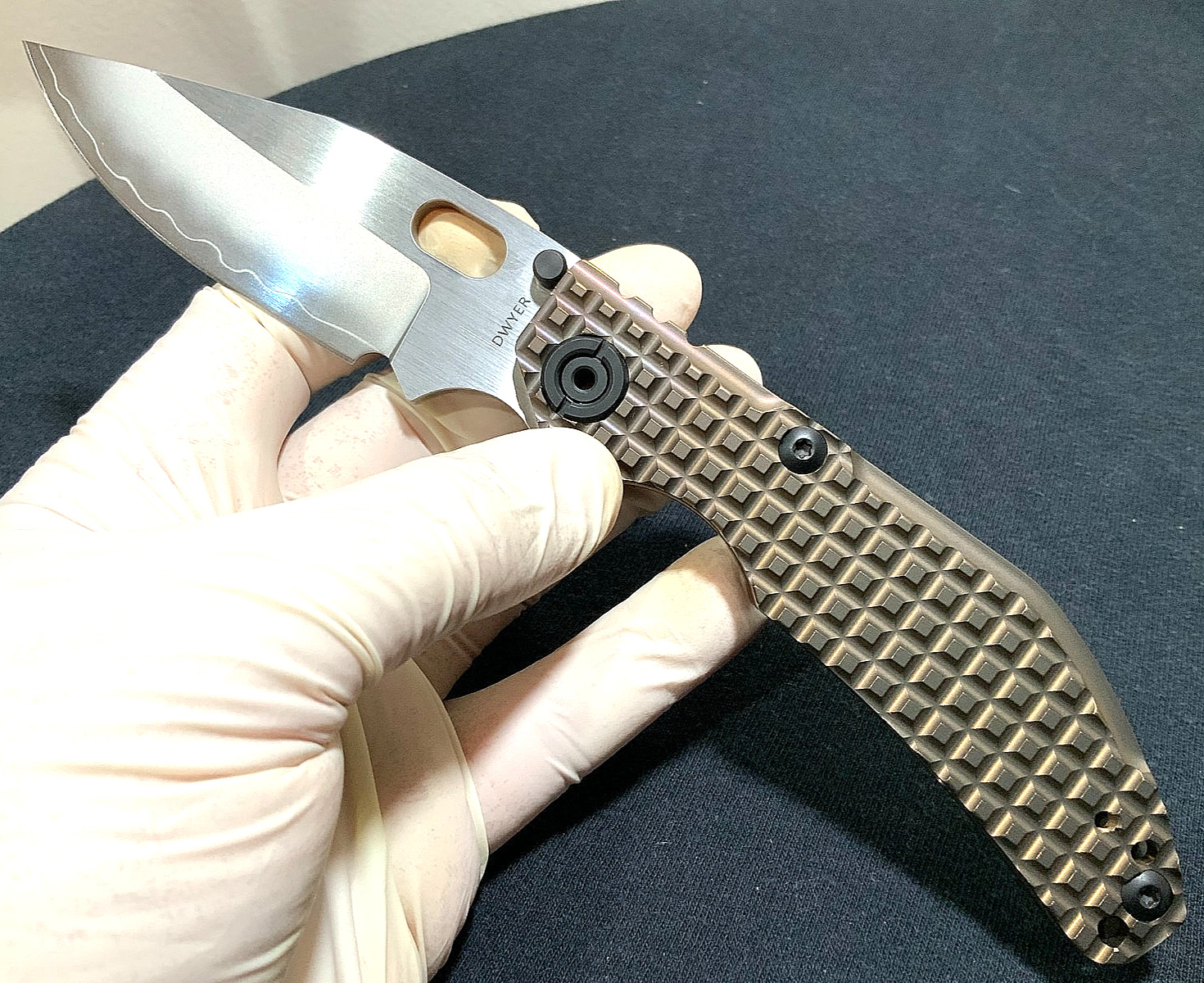 NMB TACH NMB2521BZG BBNM Champagne Frag Grip Framelock *Duane Dyer* Pocket Knife NMB TACH NMB2521BZG BBNM Champagne Frag Grip Framelock *Duane Dyer* Pocket Knife
