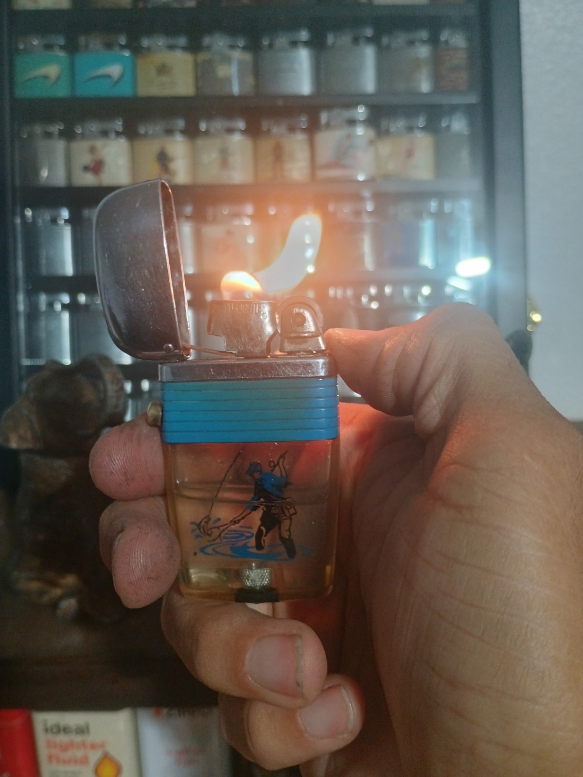 Vintage Scripto Vu Lighter Fly Fisherman with Blue Band 1950's Or 960'S Vintage Scripto Vu Lighter Fly Fisherman with Blue Band 1950's Or 960'S