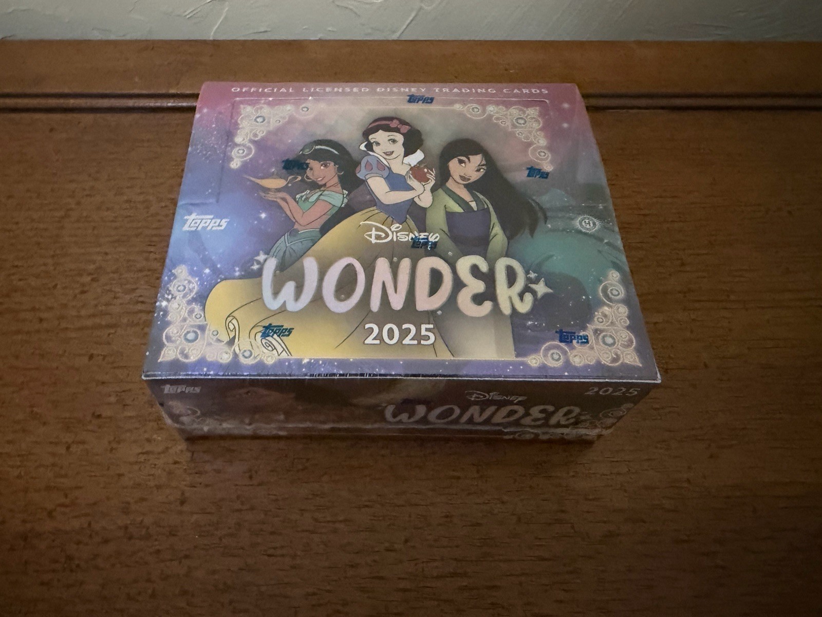 2025 TOPPS DISNEY WONDER HOBBY BOX (120 Cards/1 Numbered Card) Brand New SEALED 2025 TOPPS DISNEY WONDER HOBBY BOX (120 Cards/1 Numbered Card) Brand New SEALED