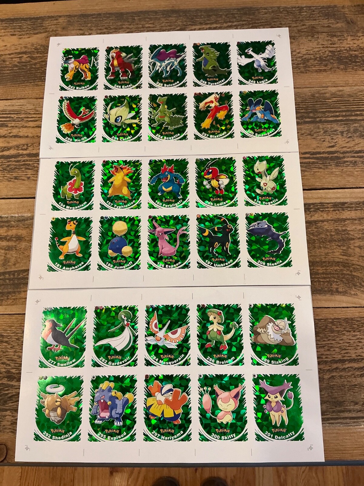 Pokémon Prisma 2 Green Cracked Ice Uncut Sheet Set - Peru Pokémon Prisma 2 Green Cracked Ice Uncut Sheet Set - Peru
