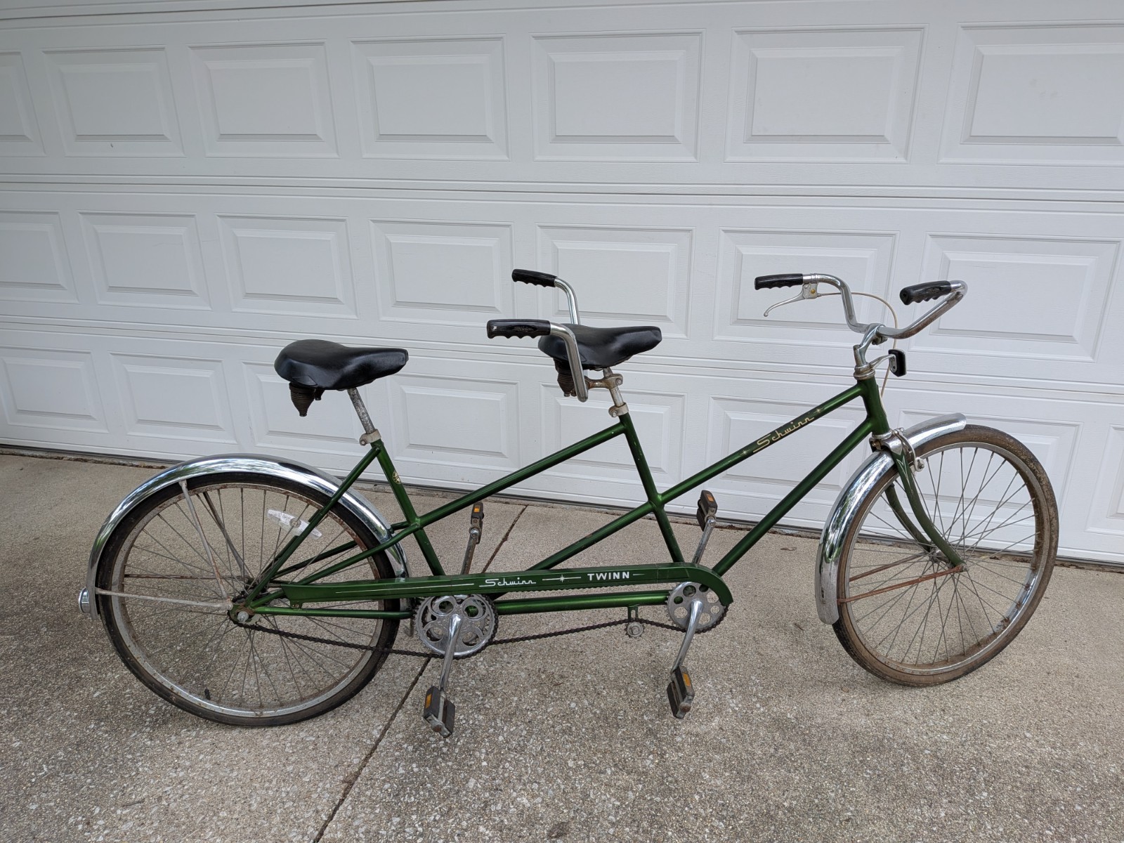 Vintage 1970s Schwinn Twinn Tandem bicycle Vintage 1970s Schwinn Twinn Tandem bicycle