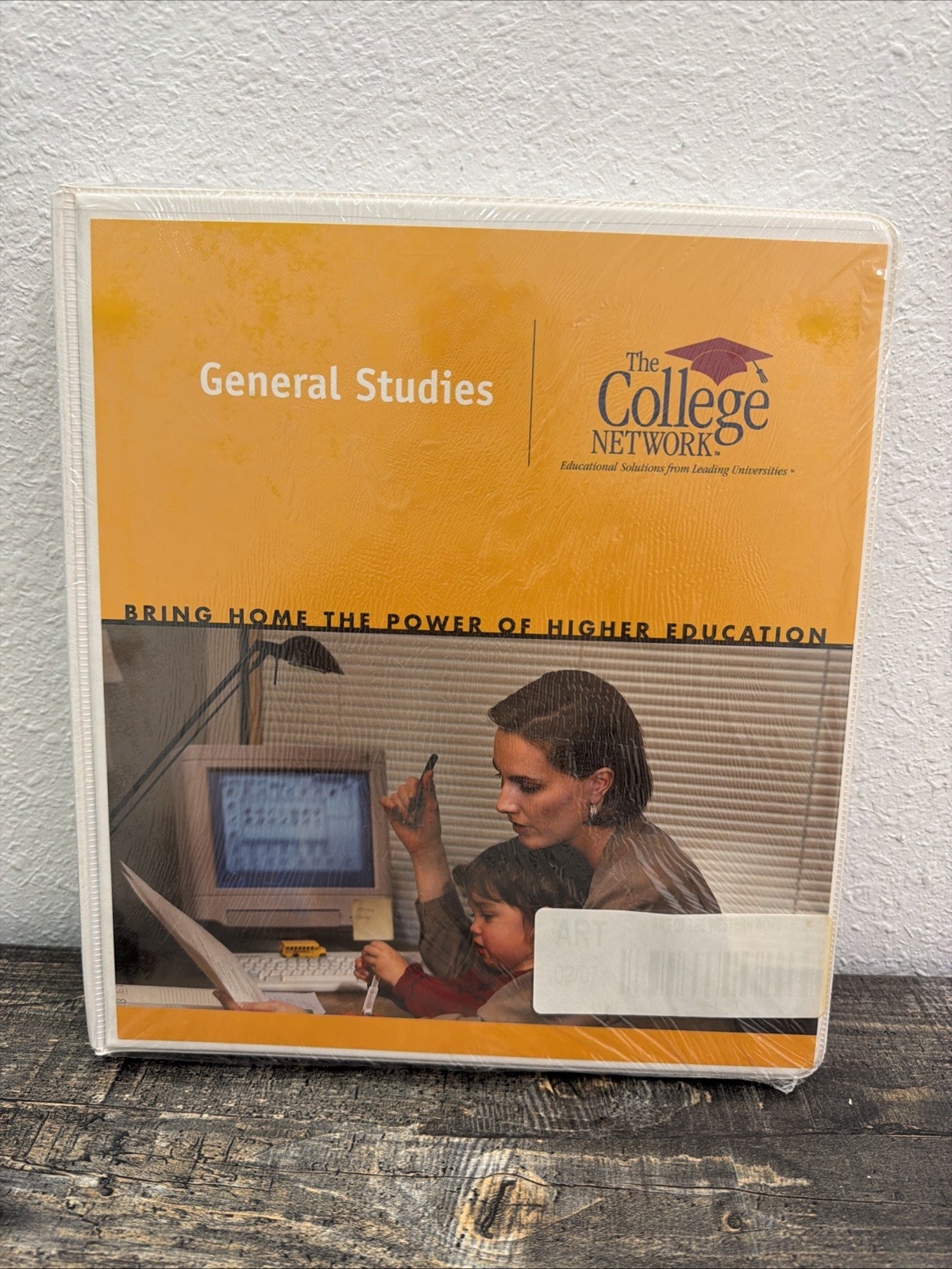 The College Network "Art of the Western World" Binder, SEALED 1990s The College Network "Art of the Western World" Binder, SEALED 1990s